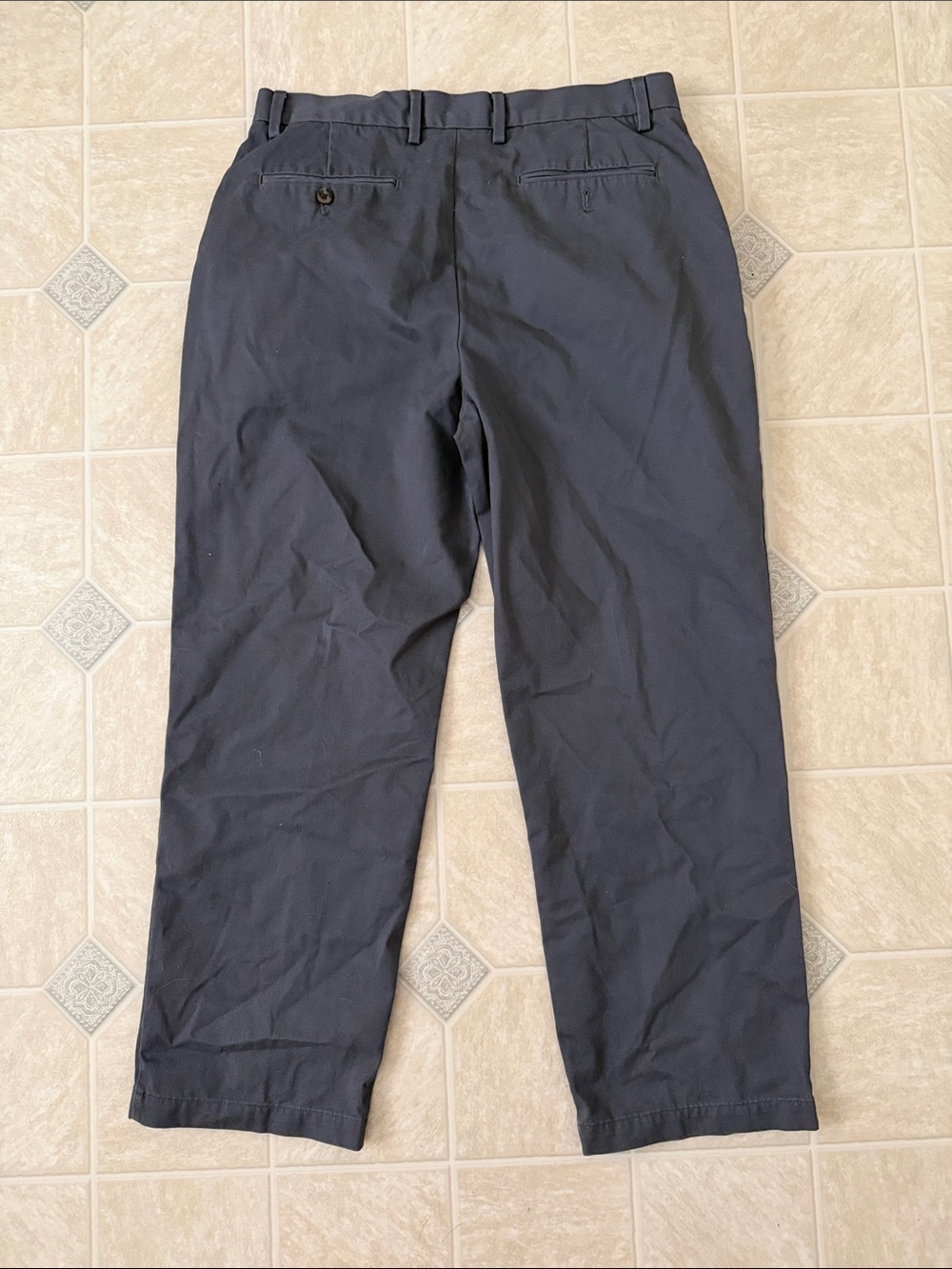 Amazon Essentials Classic Pants - Picture 2 of 2